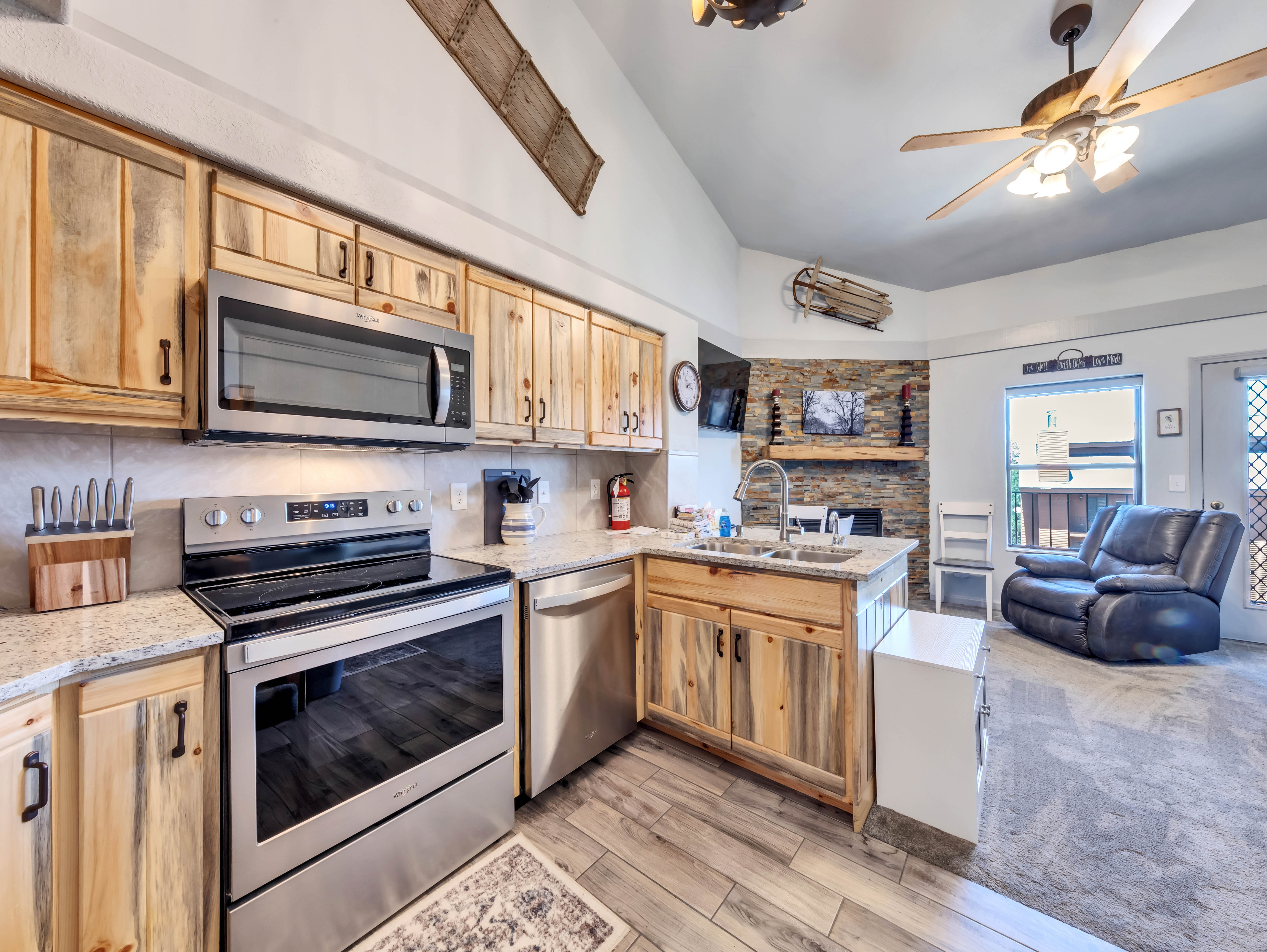 Main Level - Kitchen