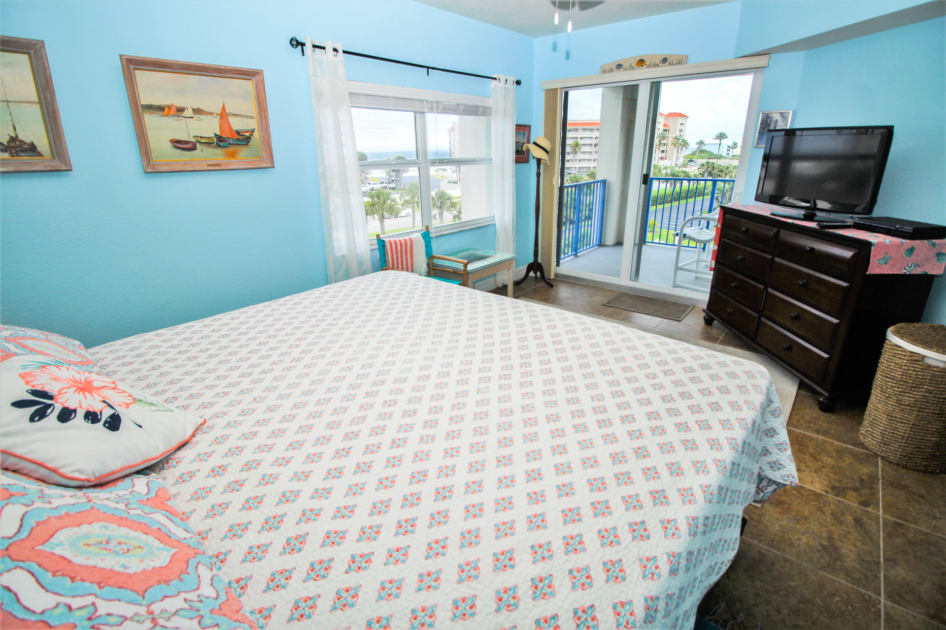 Private access to balcony from primary bedroom