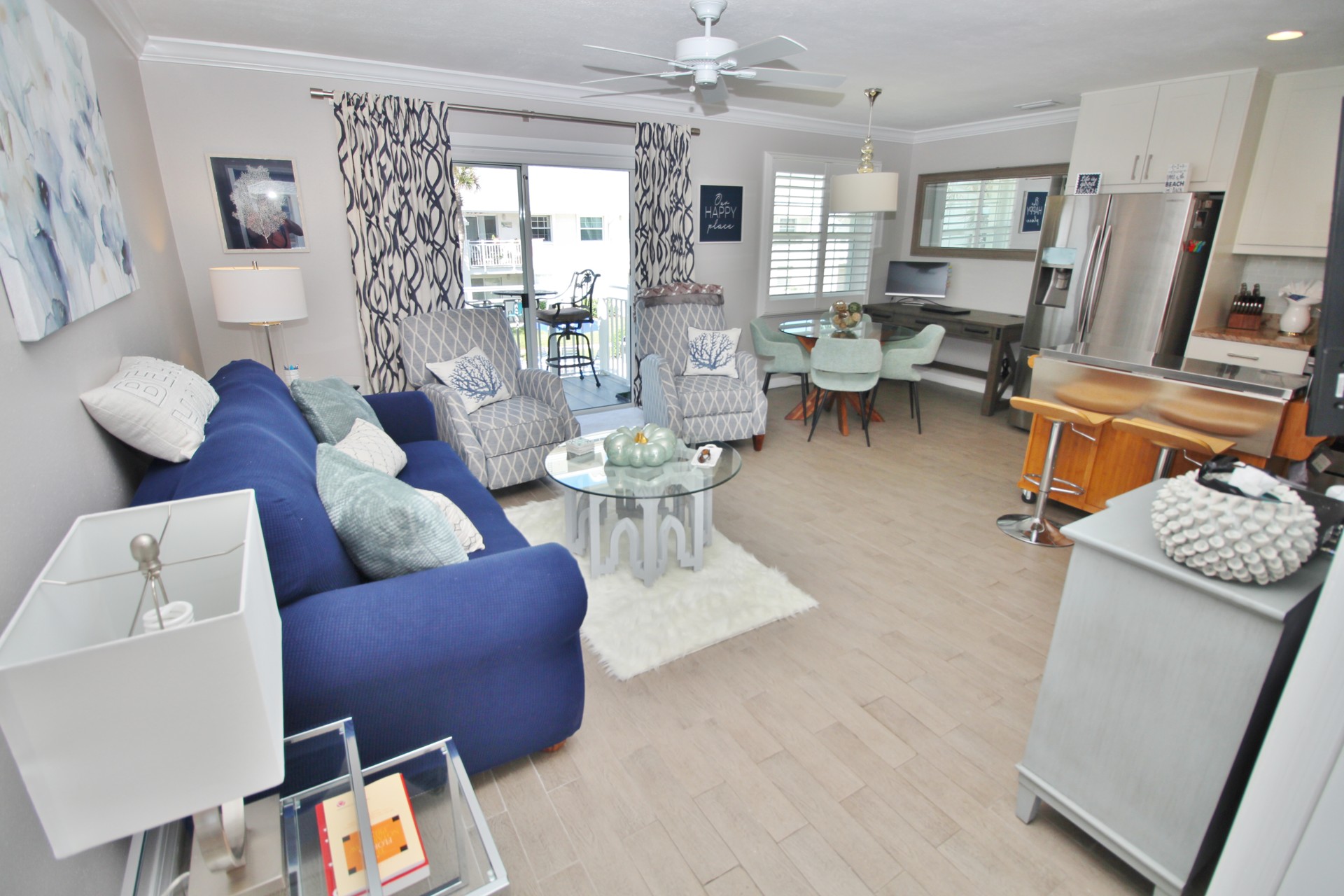 Colony Beach Club 215 – CBC215