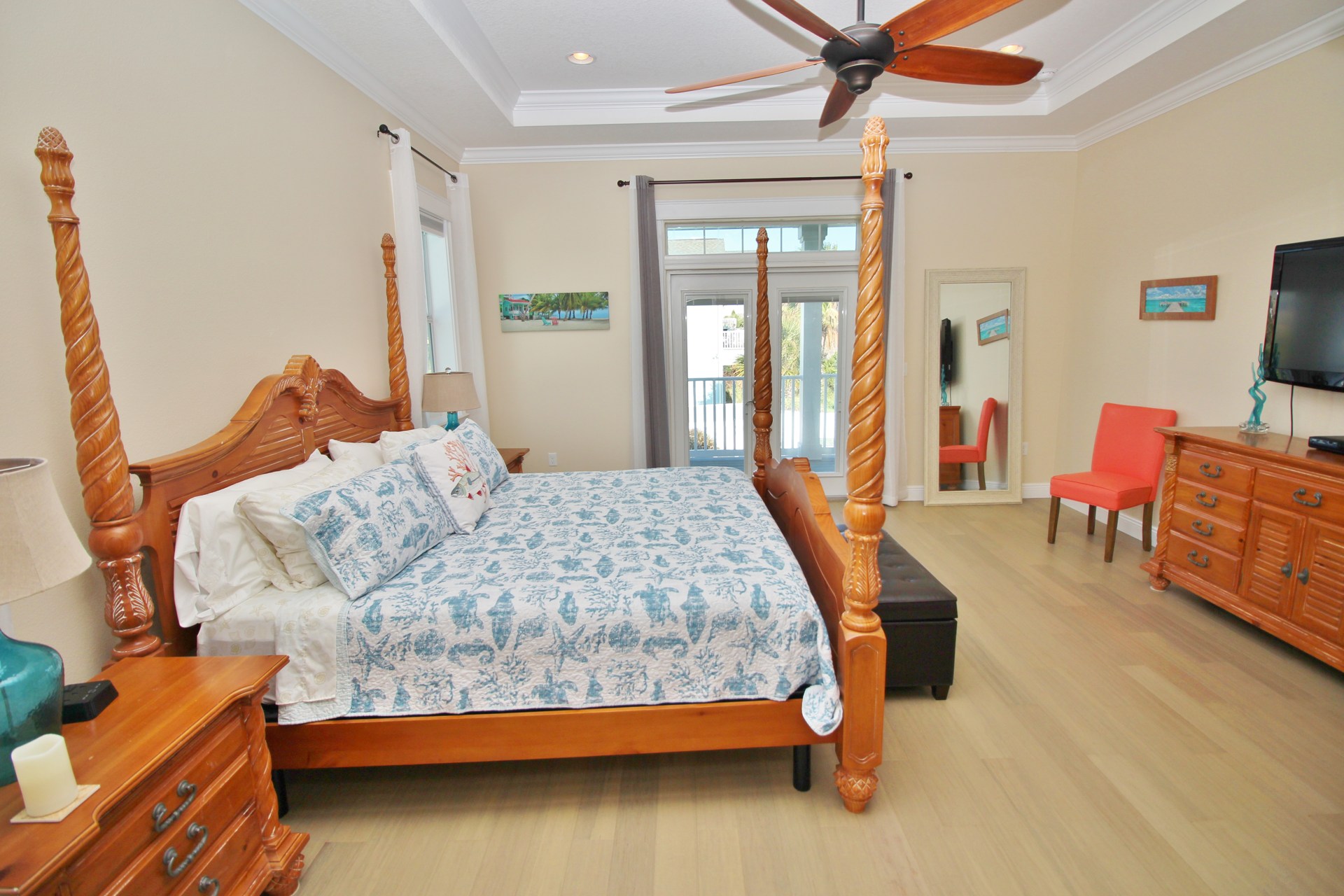 Hill Street Hideaway – HSH