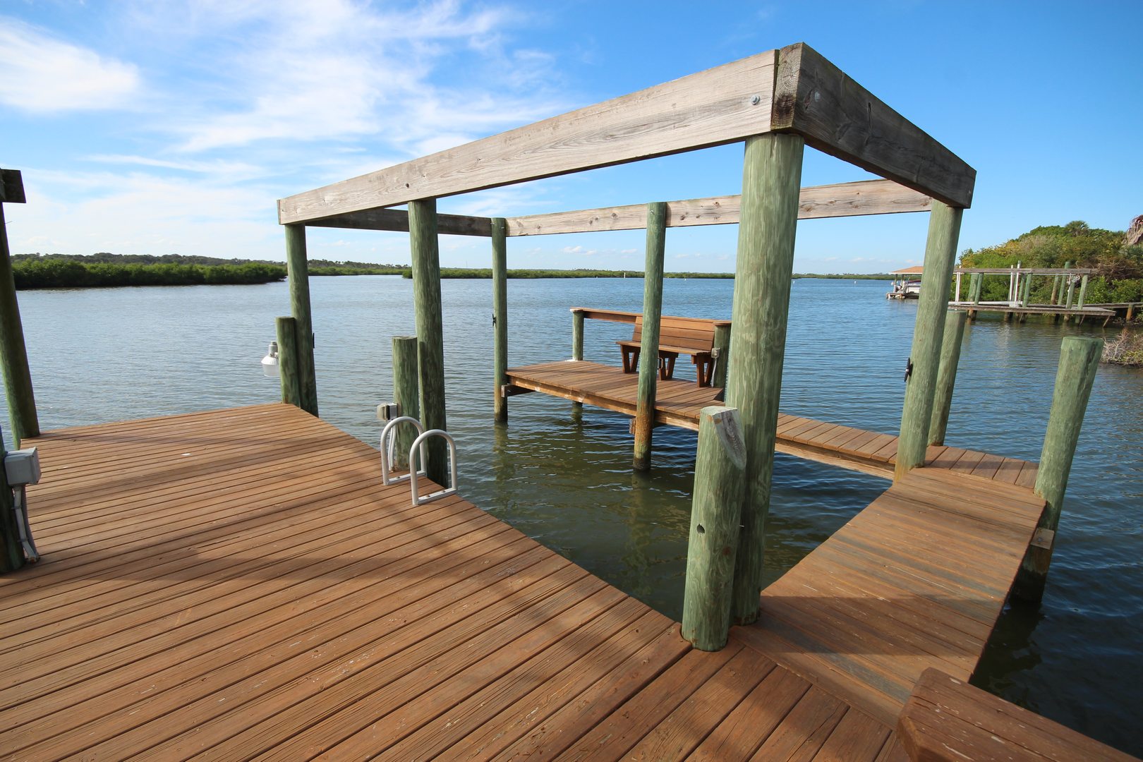 Luxury on the Lagoon – Luxury