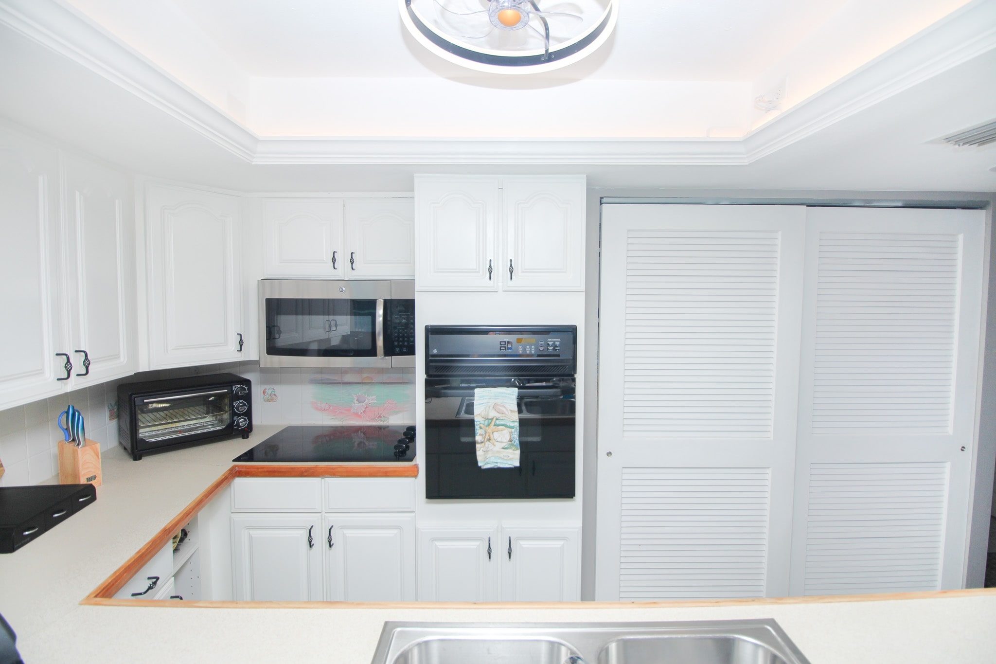 Bright kitchen