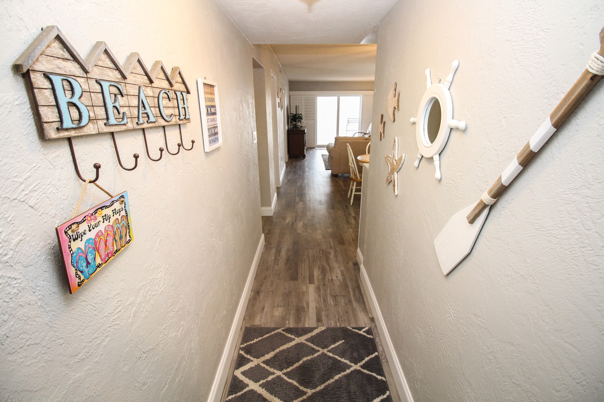 Coastal Décor