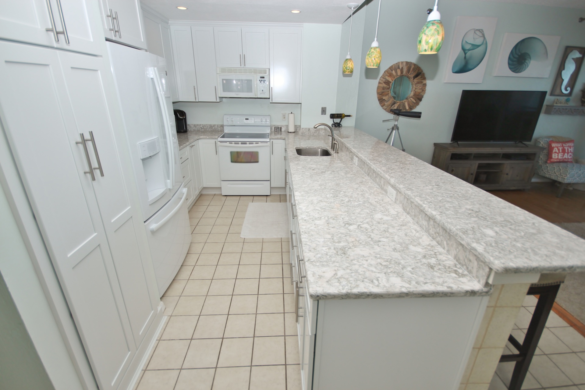 Spacious Kitchen