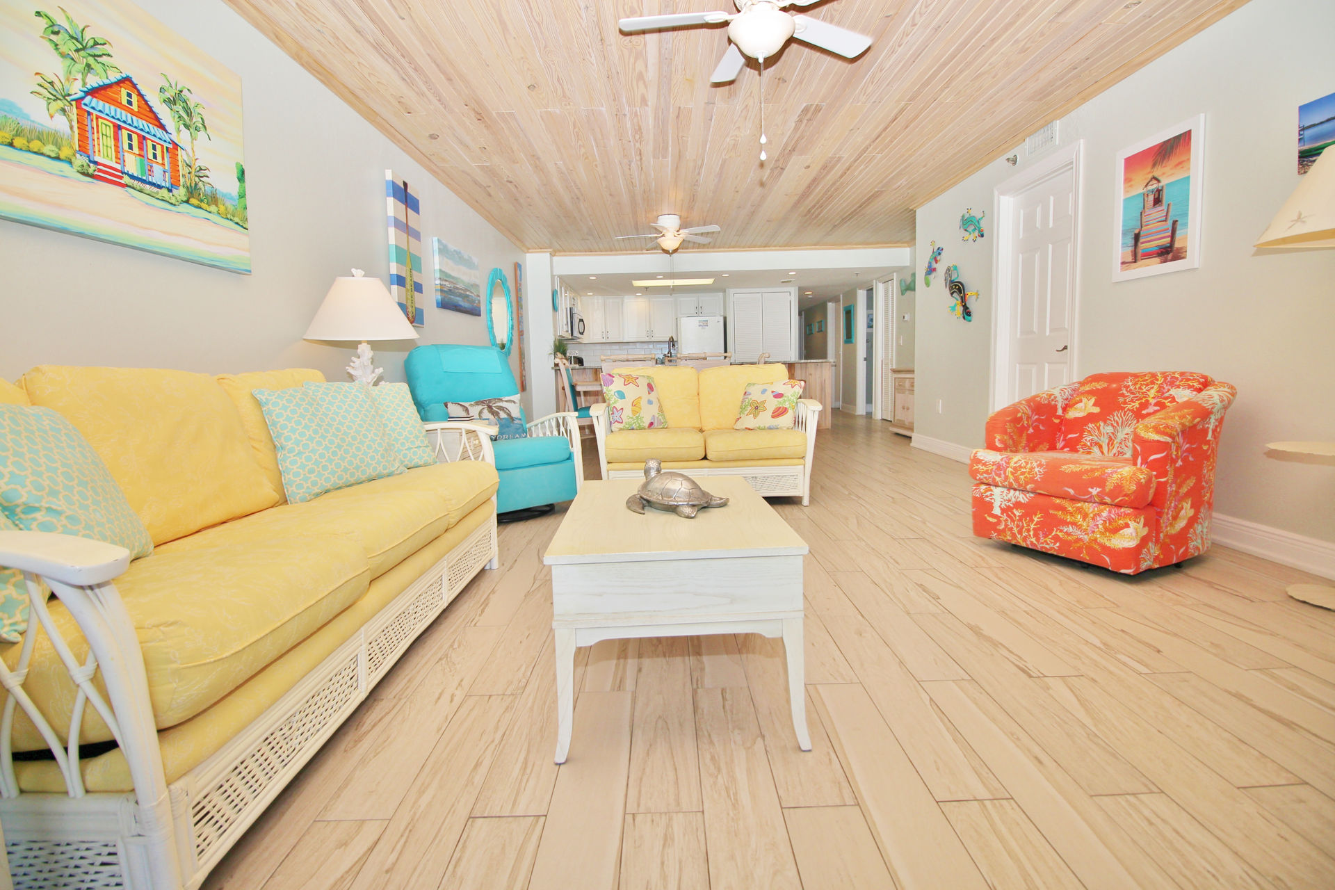 Living Room with Plenty of Seating Options