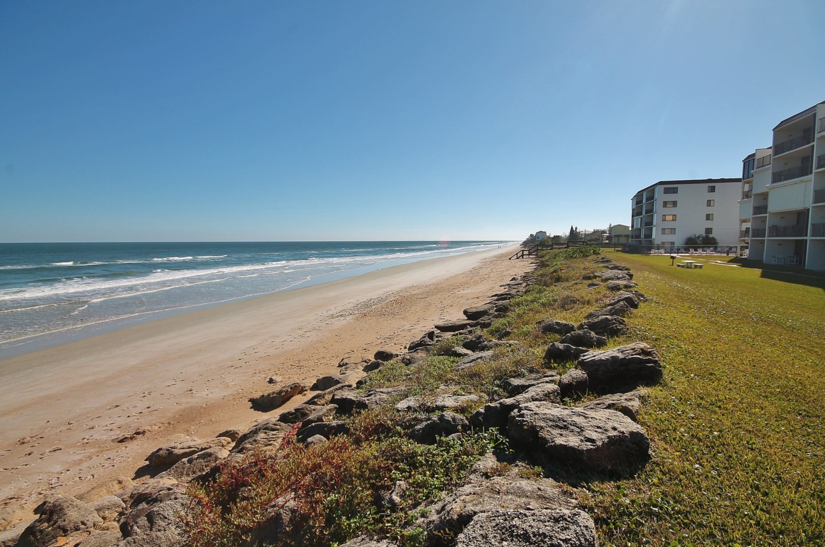 Colony Beach Club 215 – CBC215