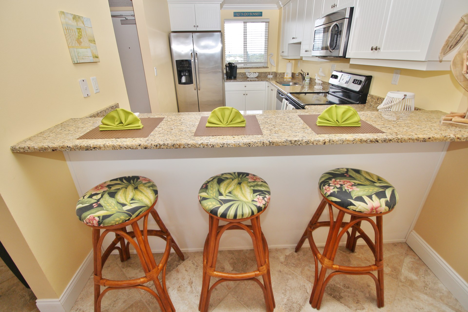 Breakfast Bar for 3