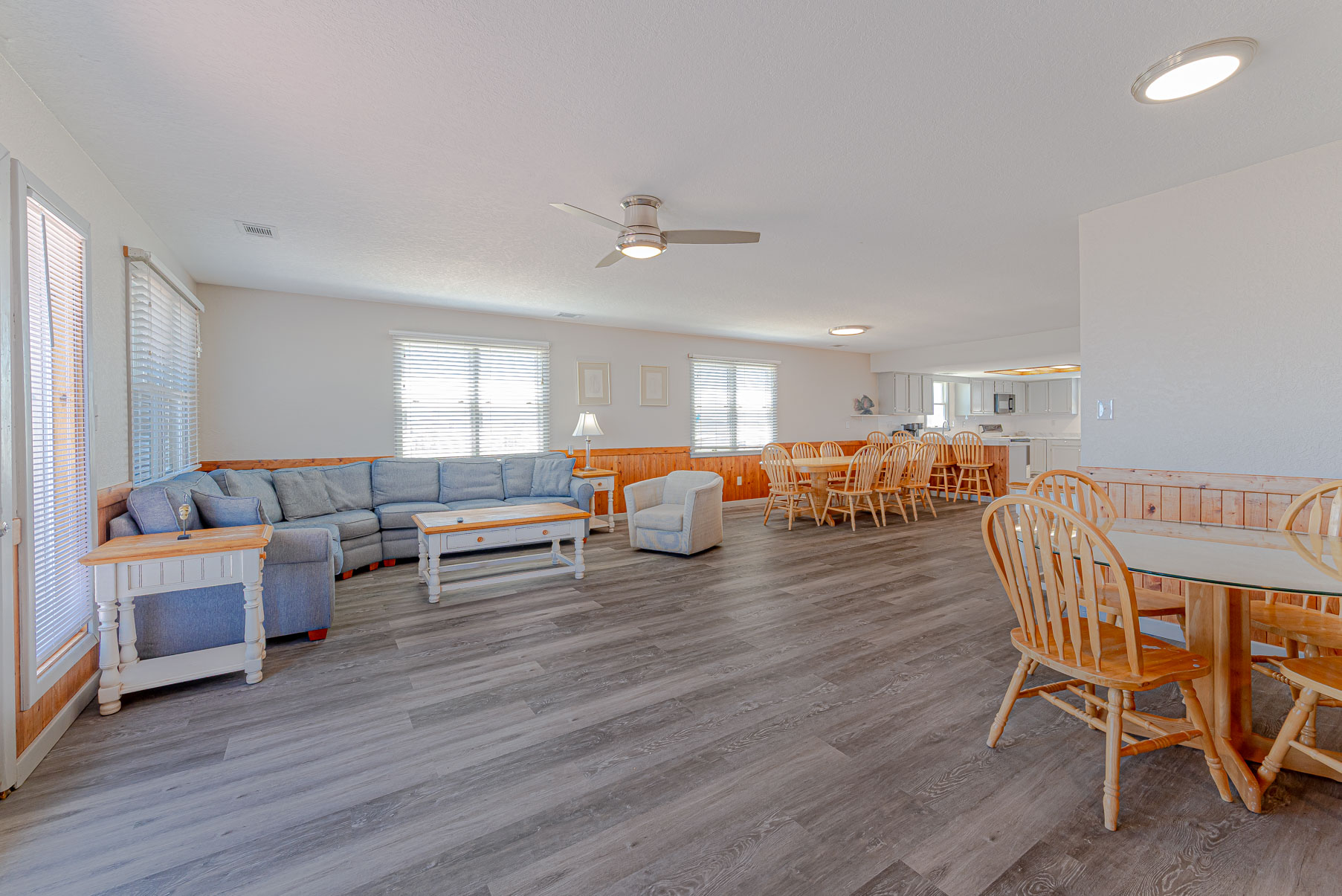 18S-F | Eighteen South Unit F 5