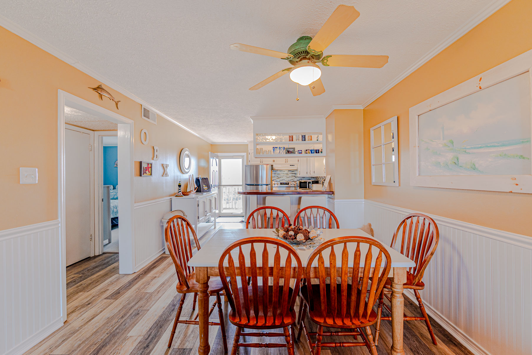 R-6 | The Regency Condominium 10