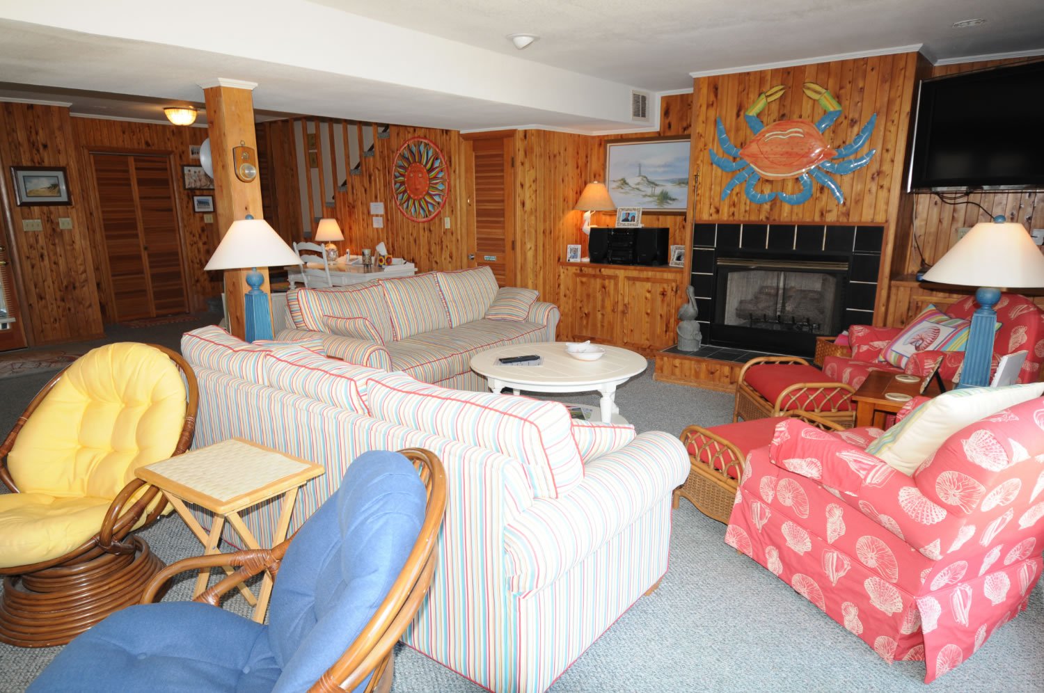 Mid-Level Living Area