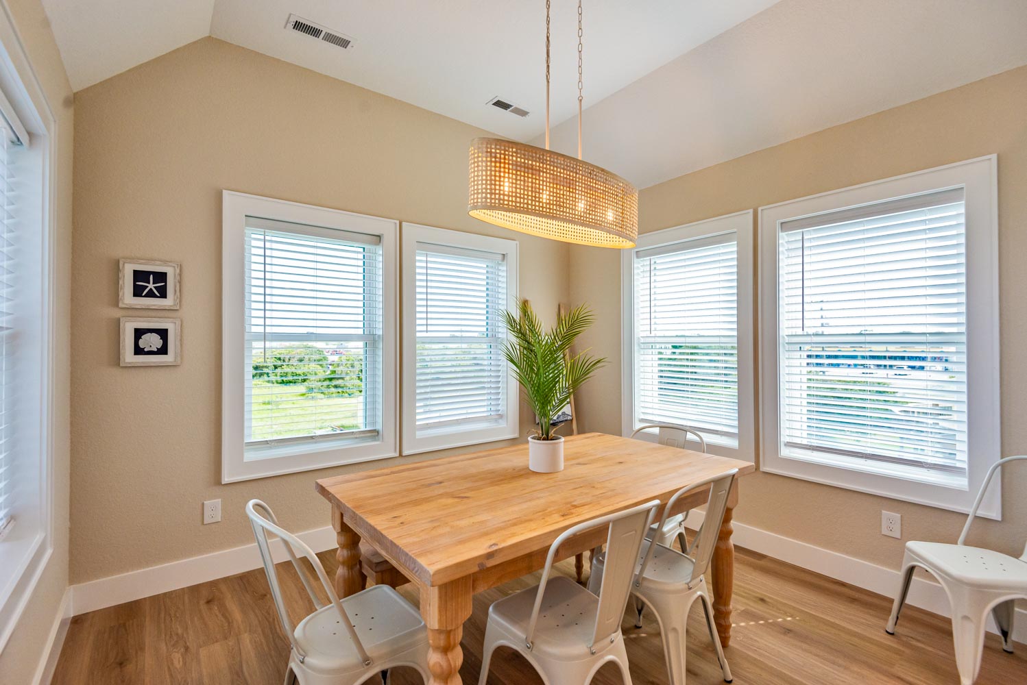 719 | A Summer Pour 10