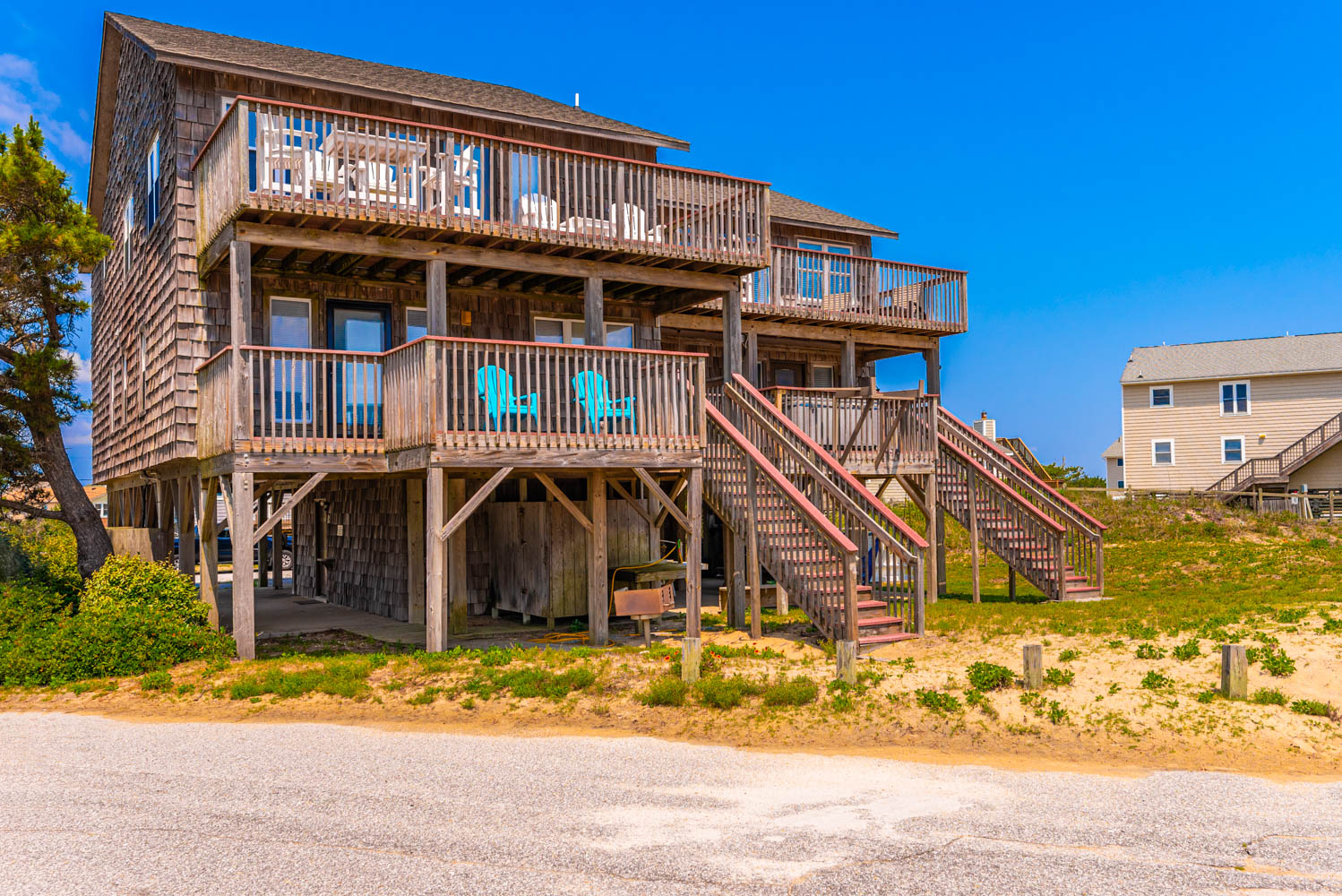 18S-B | Eighteen South B- South Ocean Breezes