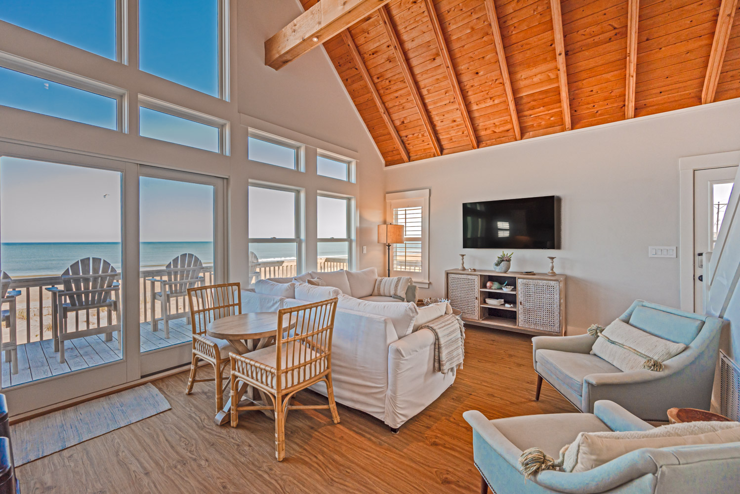 310 | The Guest House 7