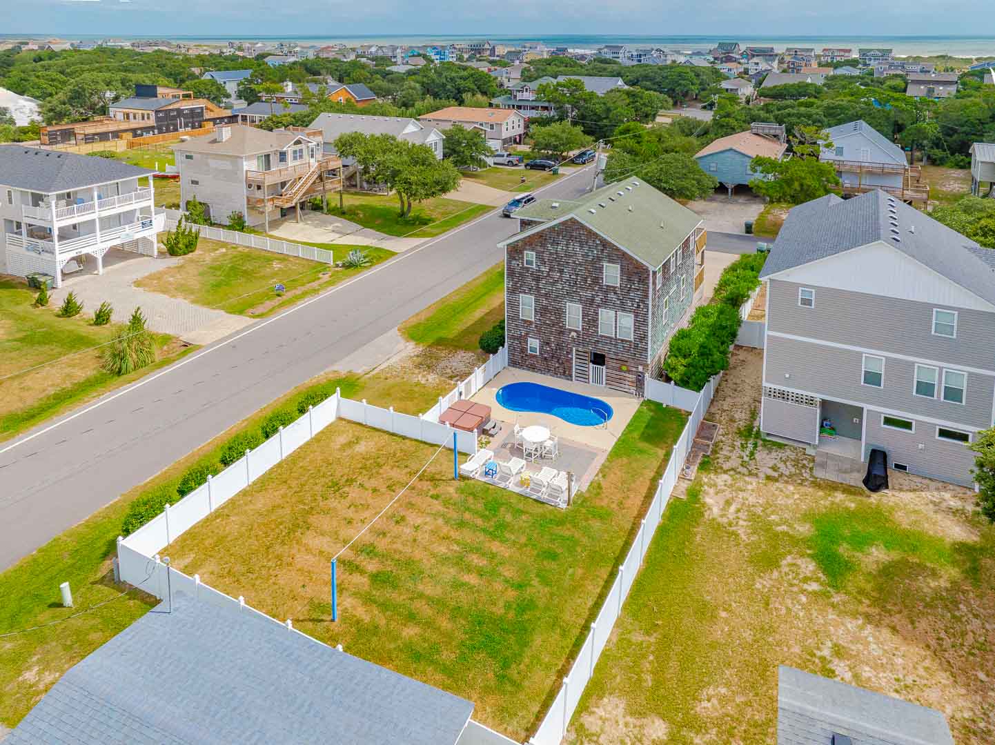 621 | Beach Side In Five 2