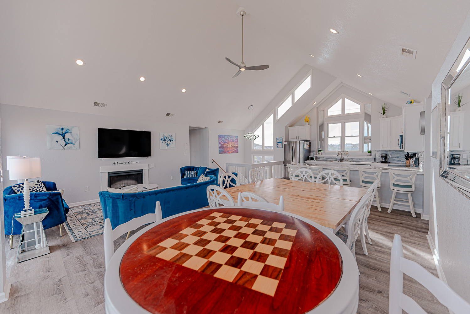 387 | Atlantic Charm 9