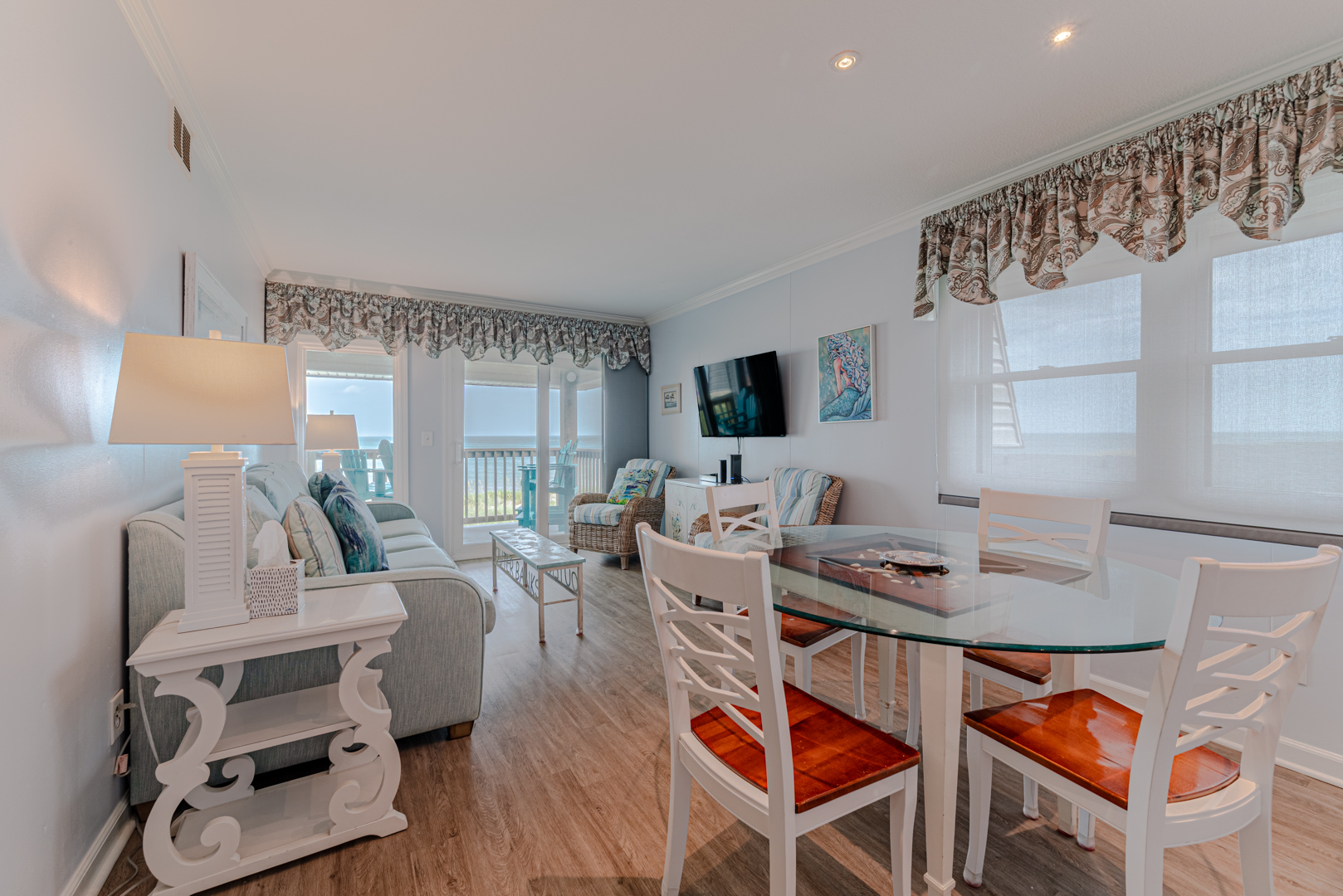 AV-3D | Admirals View Condo 6