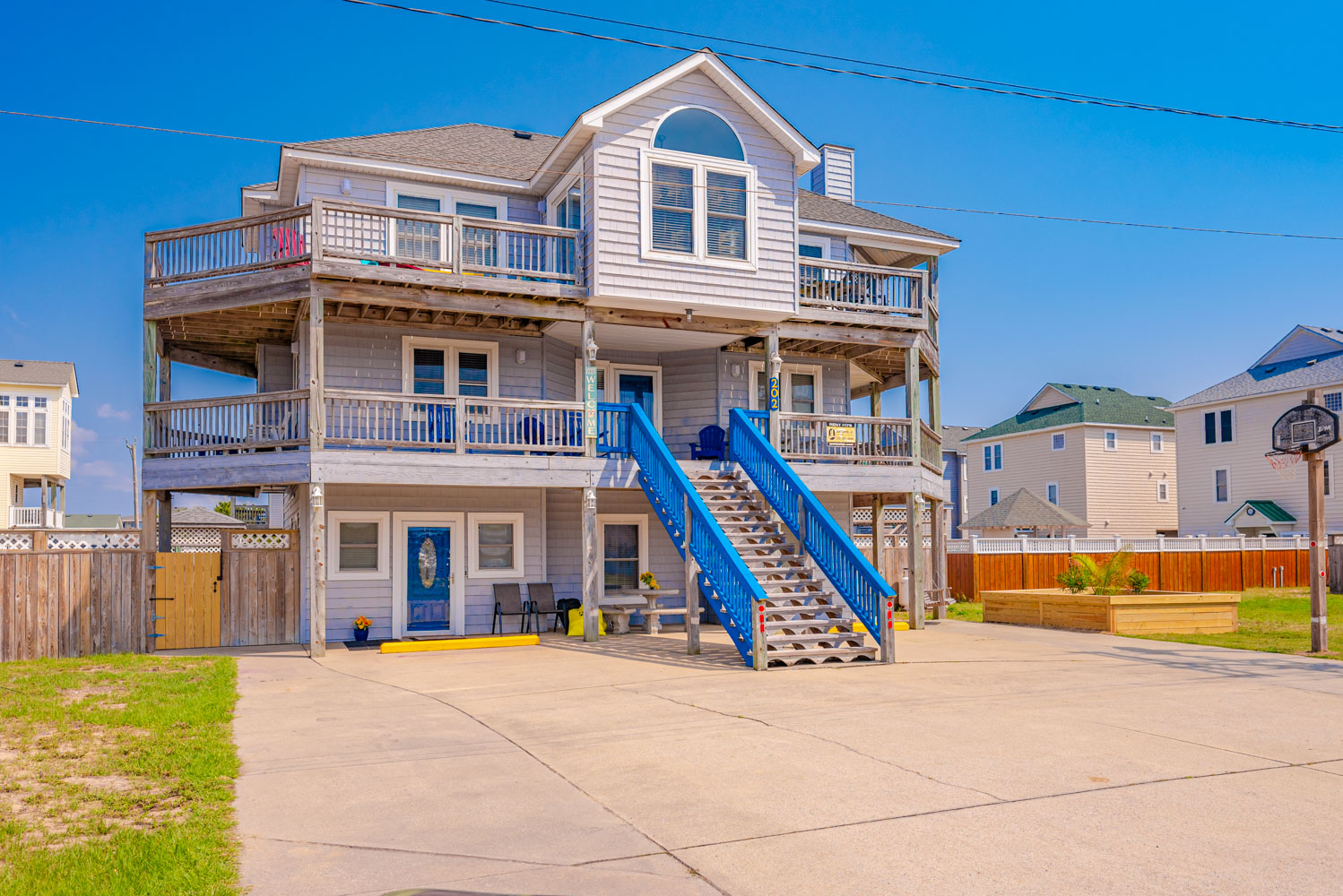 179 | The Sunshine Inn - Vacation Rental in Kill Devil Hills