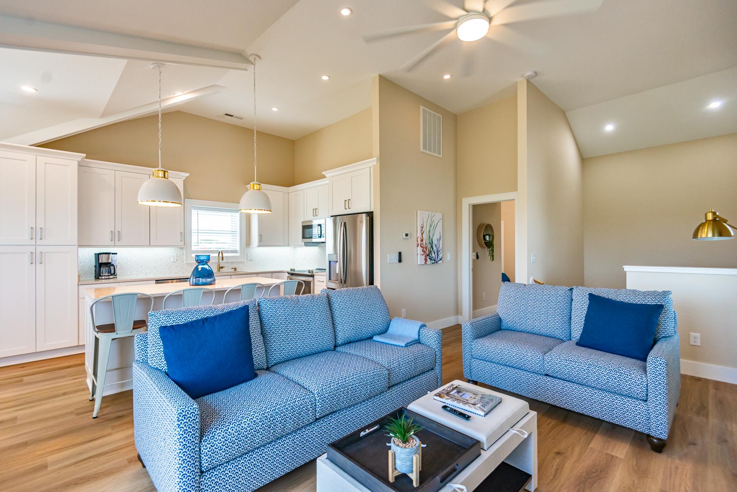 719 | A Summer Pour 5