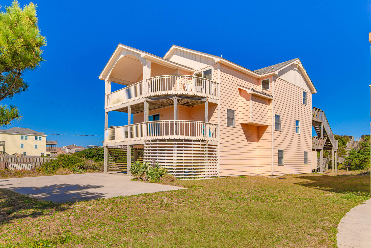 209 | Skipper's Cove