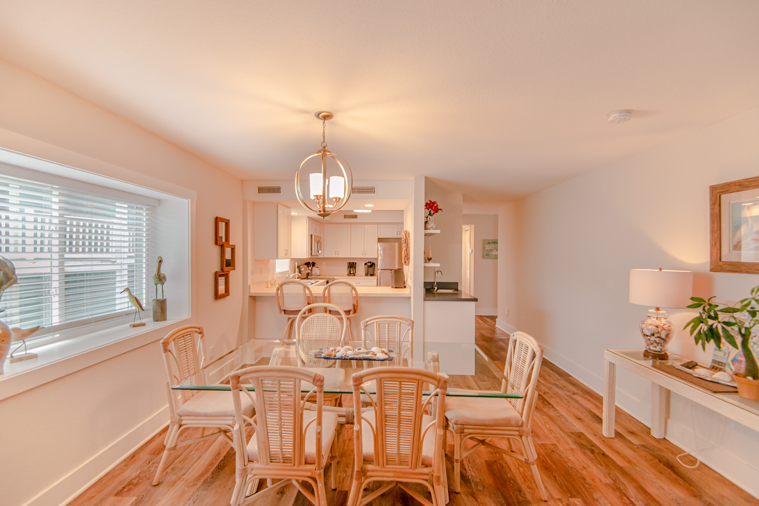 Y-304 | The Yachtsman 8