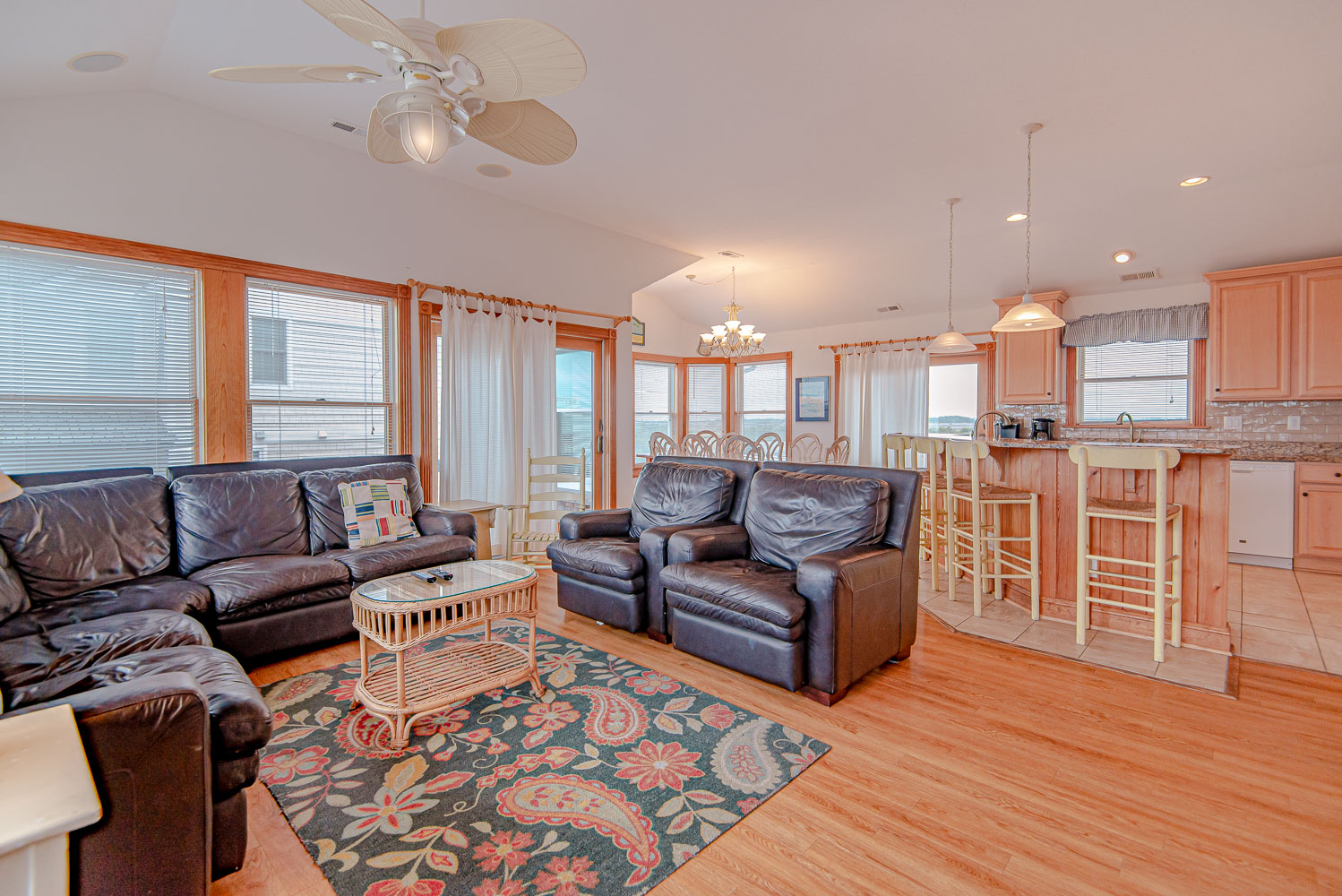 433 | Beach Treasure 9