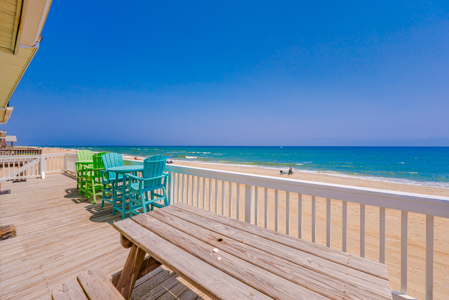 7E908F21-84DB-4182-8CBA88CDEABA3C2C-481-deck_jl23