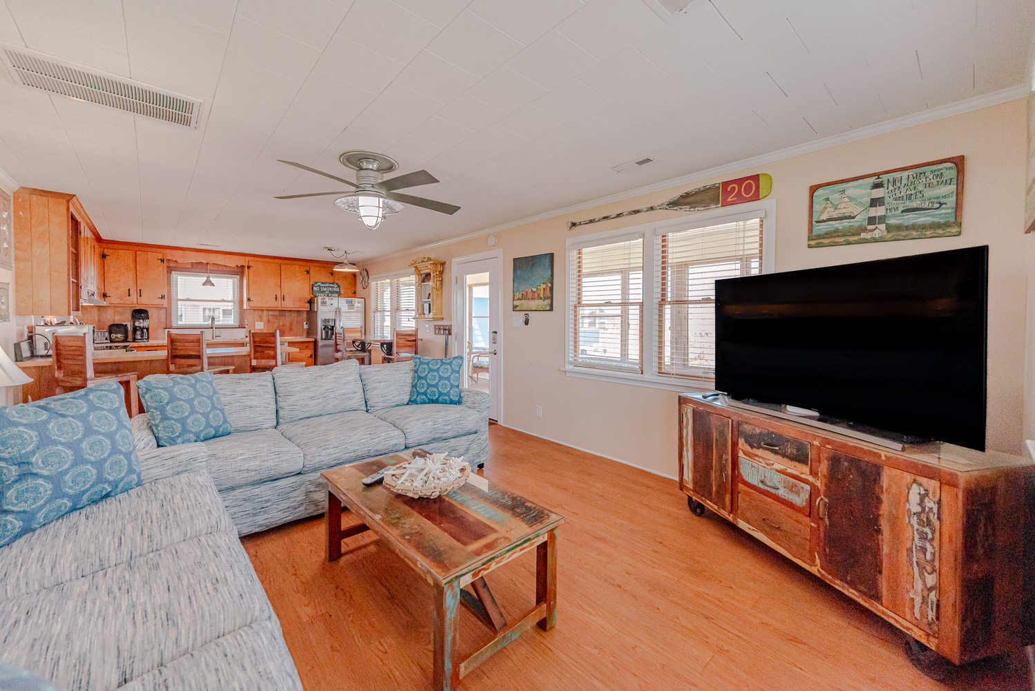 050 | Kitty Hawk Sunshine 4