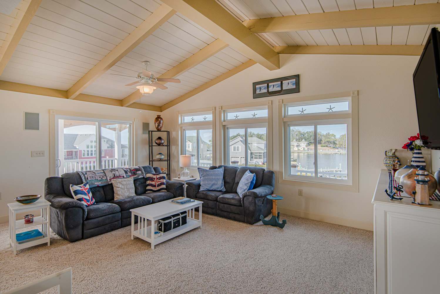 391 | Harbour Point 8