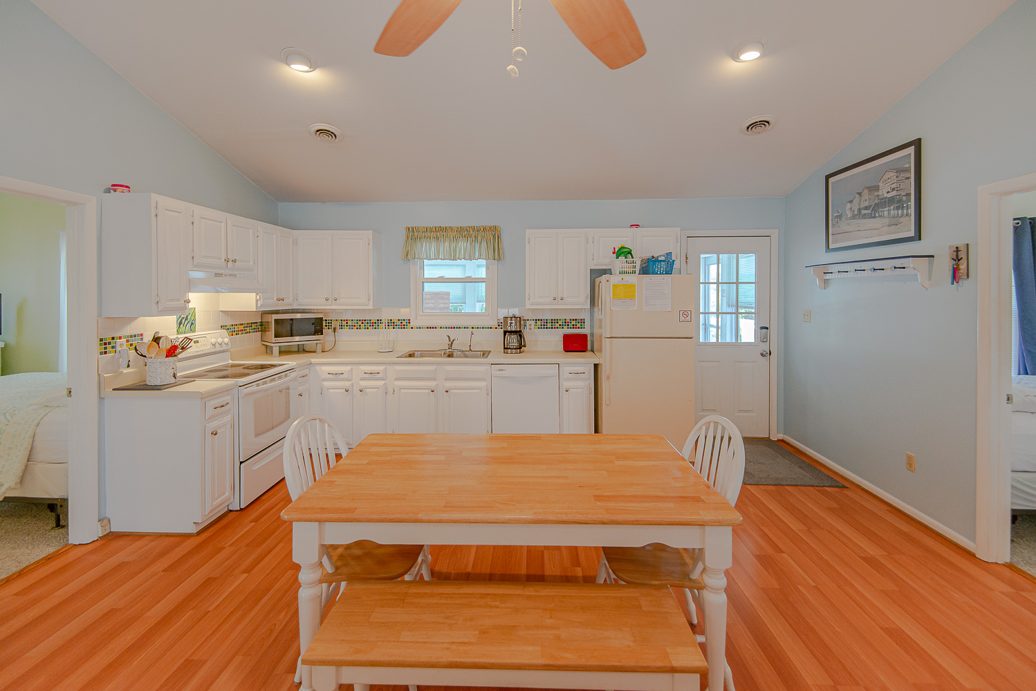 242 | Cool Breeze 10