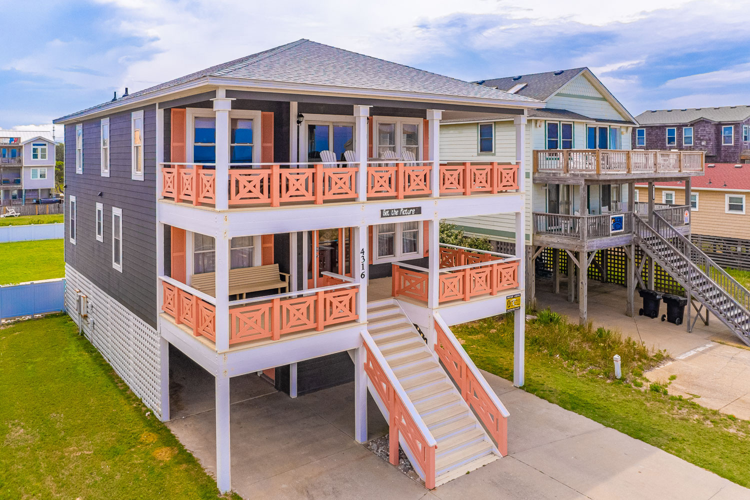 Aerial of 675 | Get The Picture