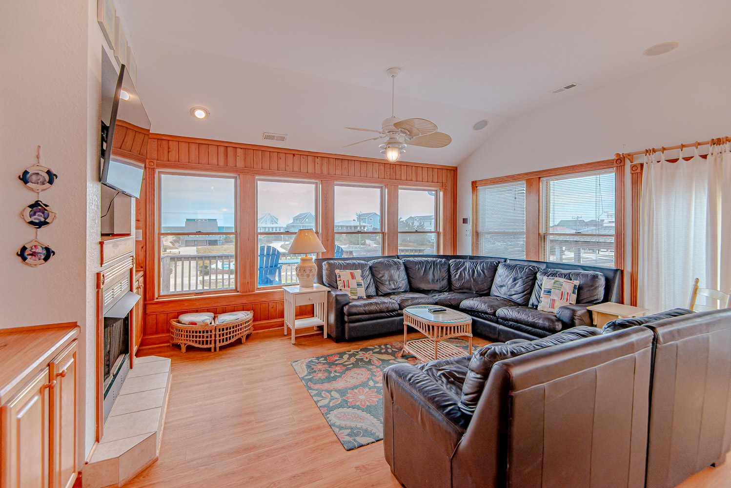 433 | Beach Treasure 8