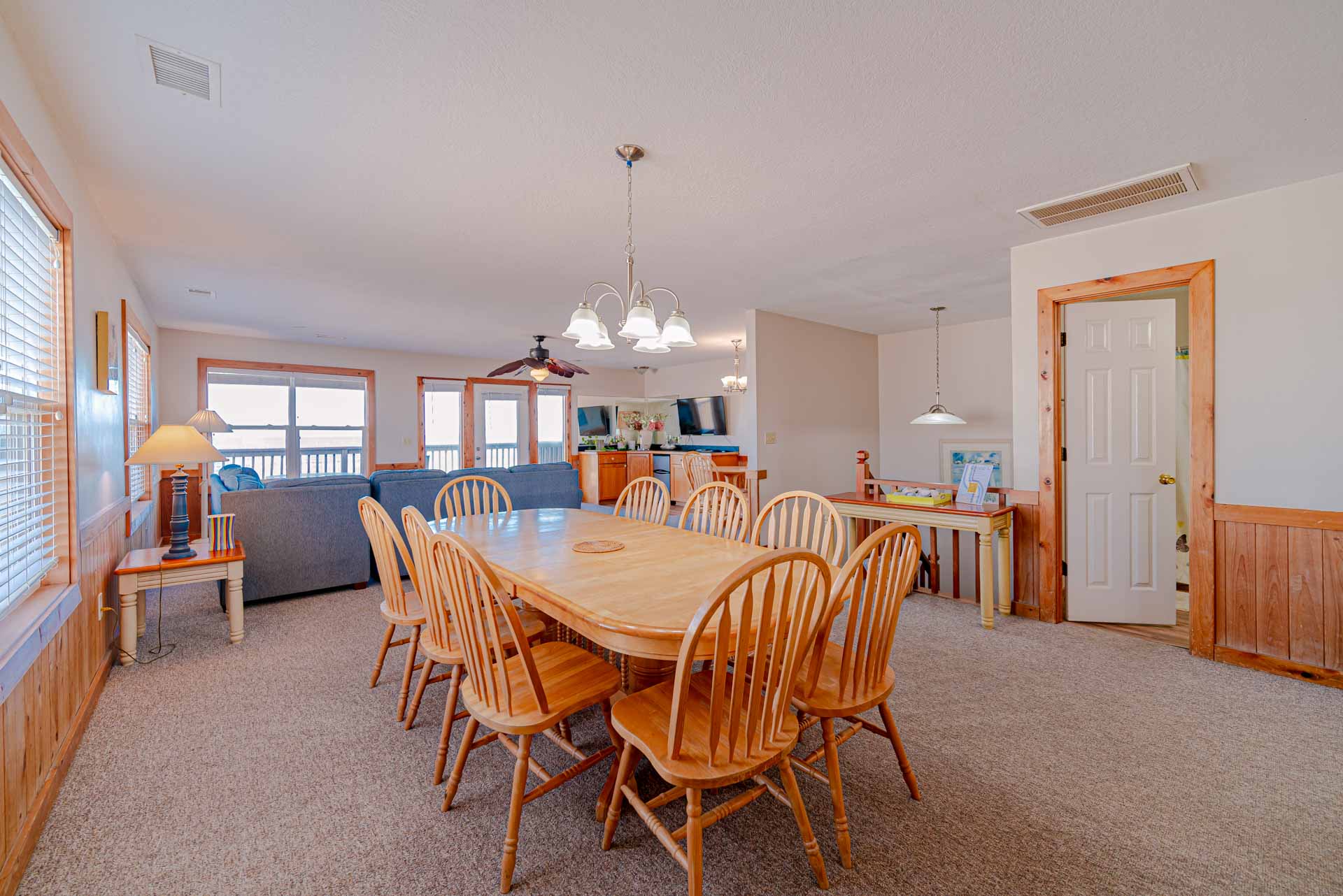 18S-C | Eighteen South Unit C 10