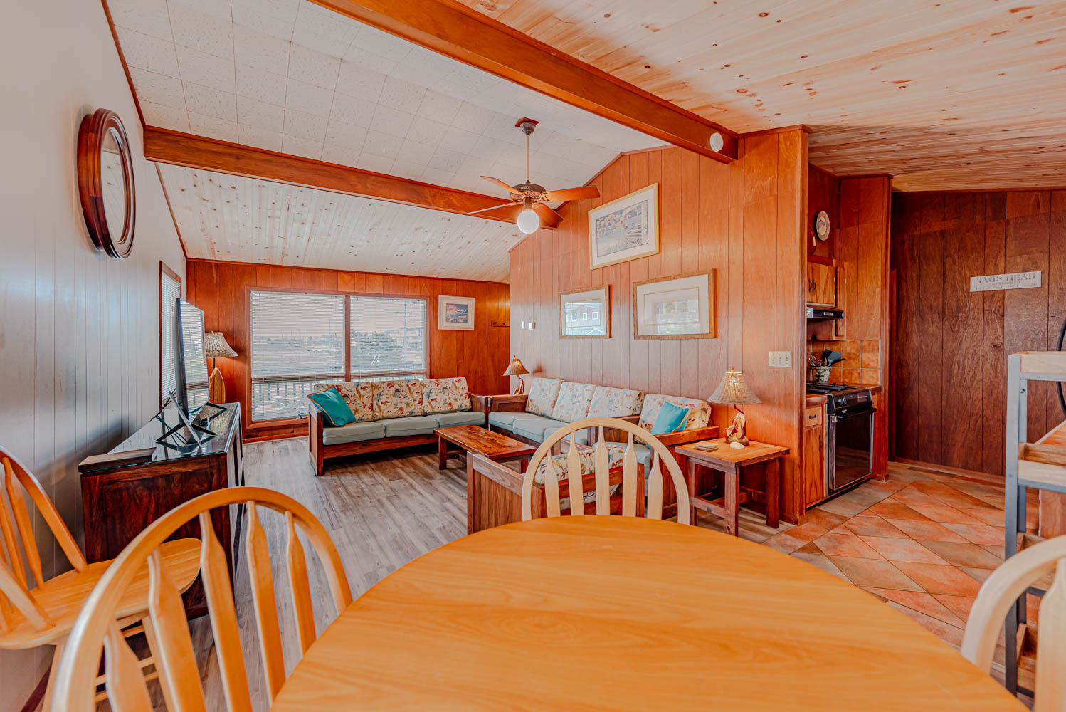 808 | Rogues Harbor 10