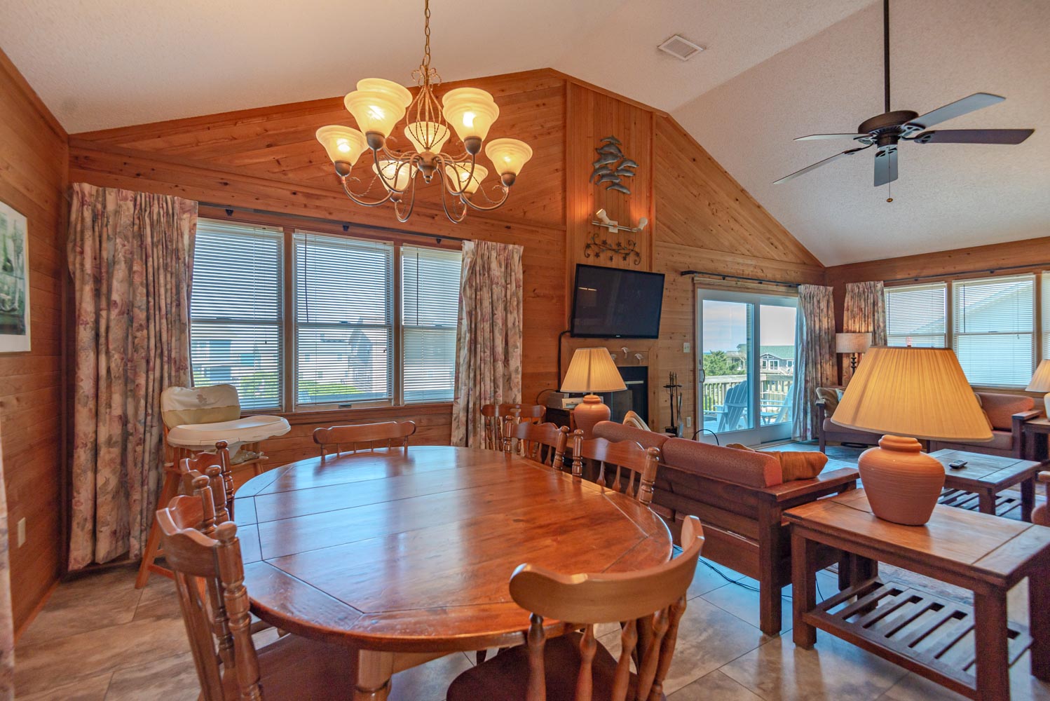 777 | Beached Whale 8