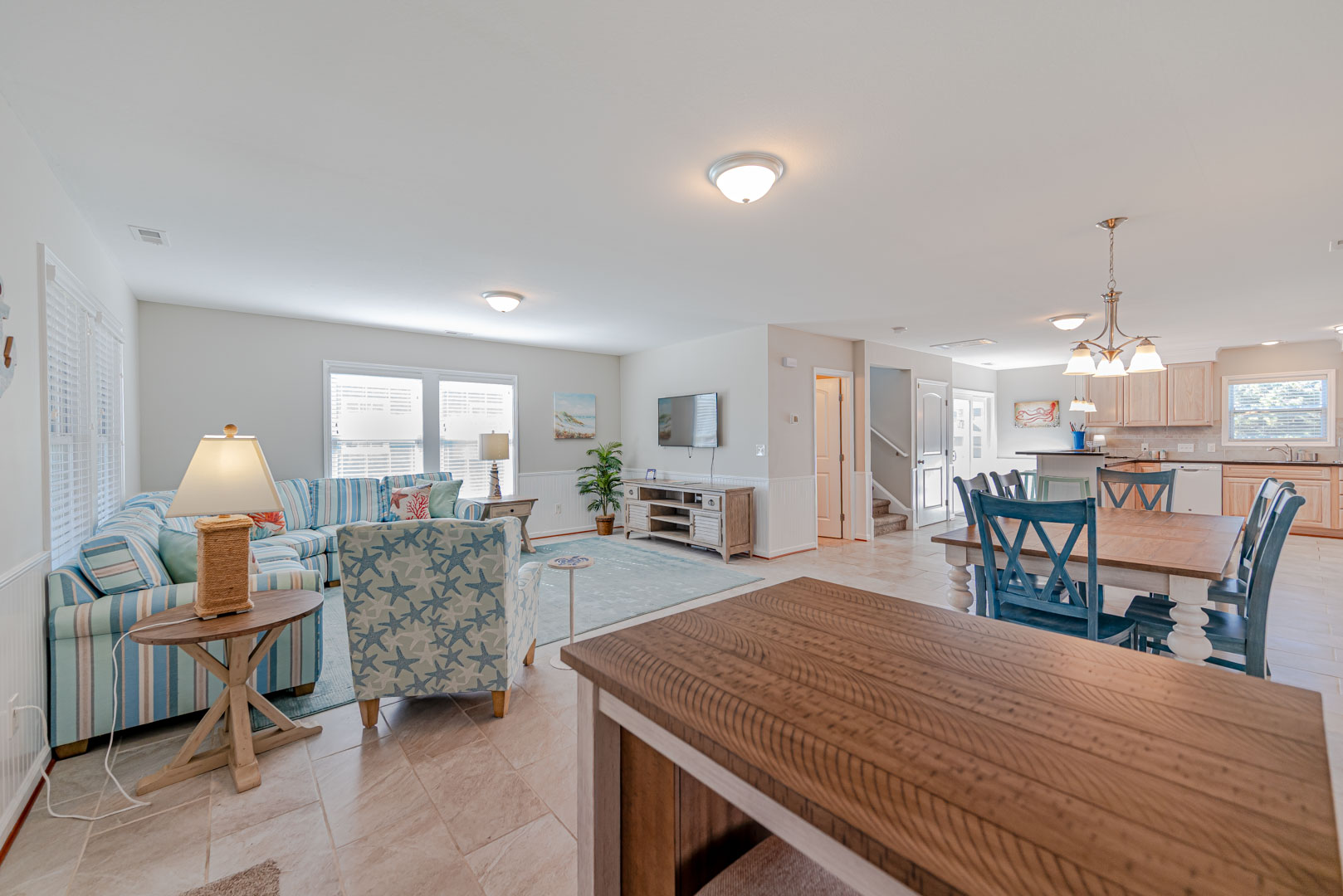 134 | Pirates & Parrots 10