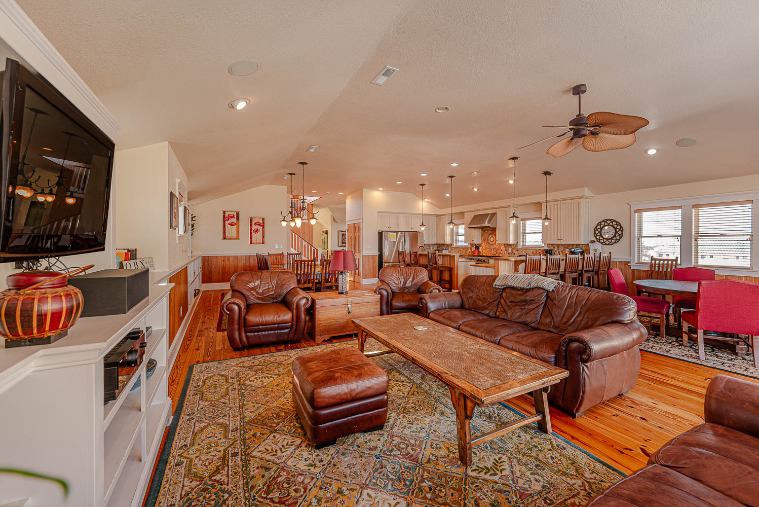 779 | Belle Of The Beach 6