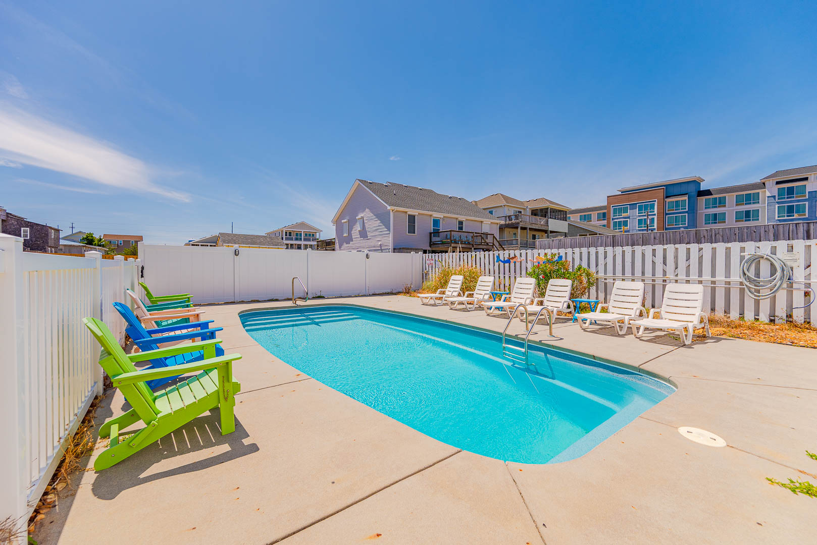 098 | Lucy's Shore Escape 3