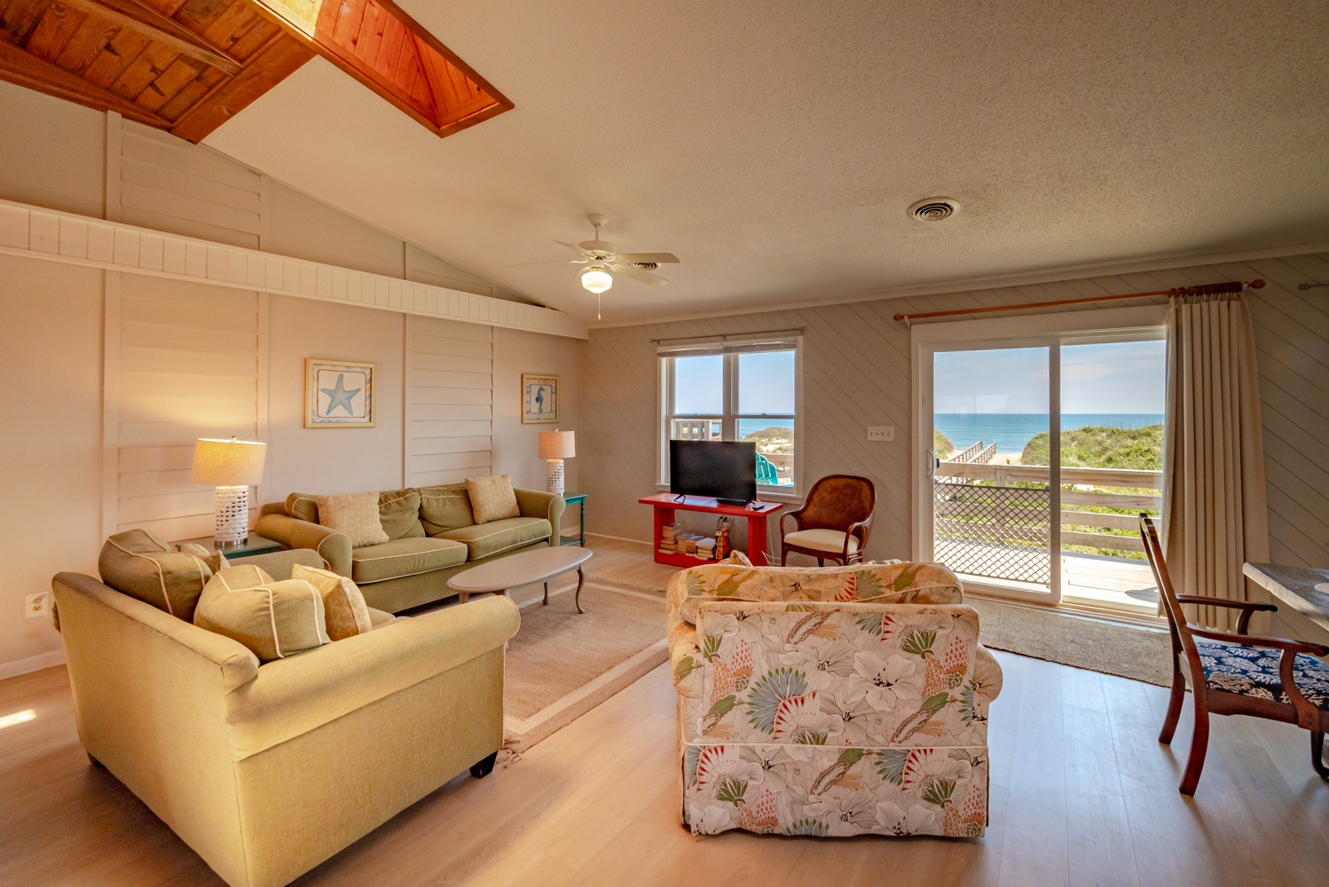 367-B | The Islands – Leeward 9