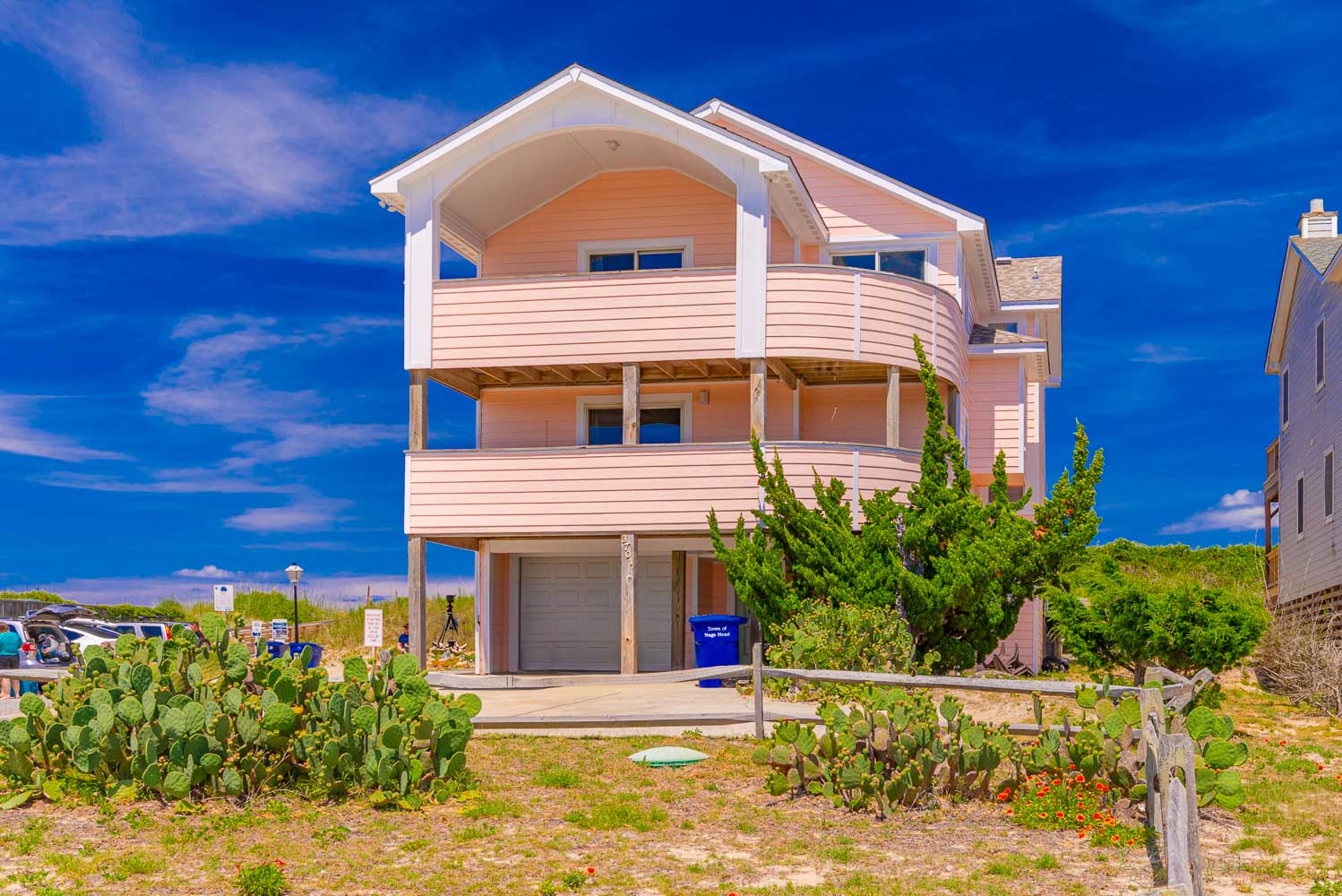 370 | Sunrise Serenity, Exterior