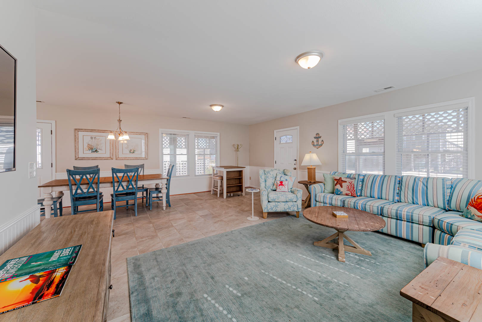 134 | Pirates & Parrots 9