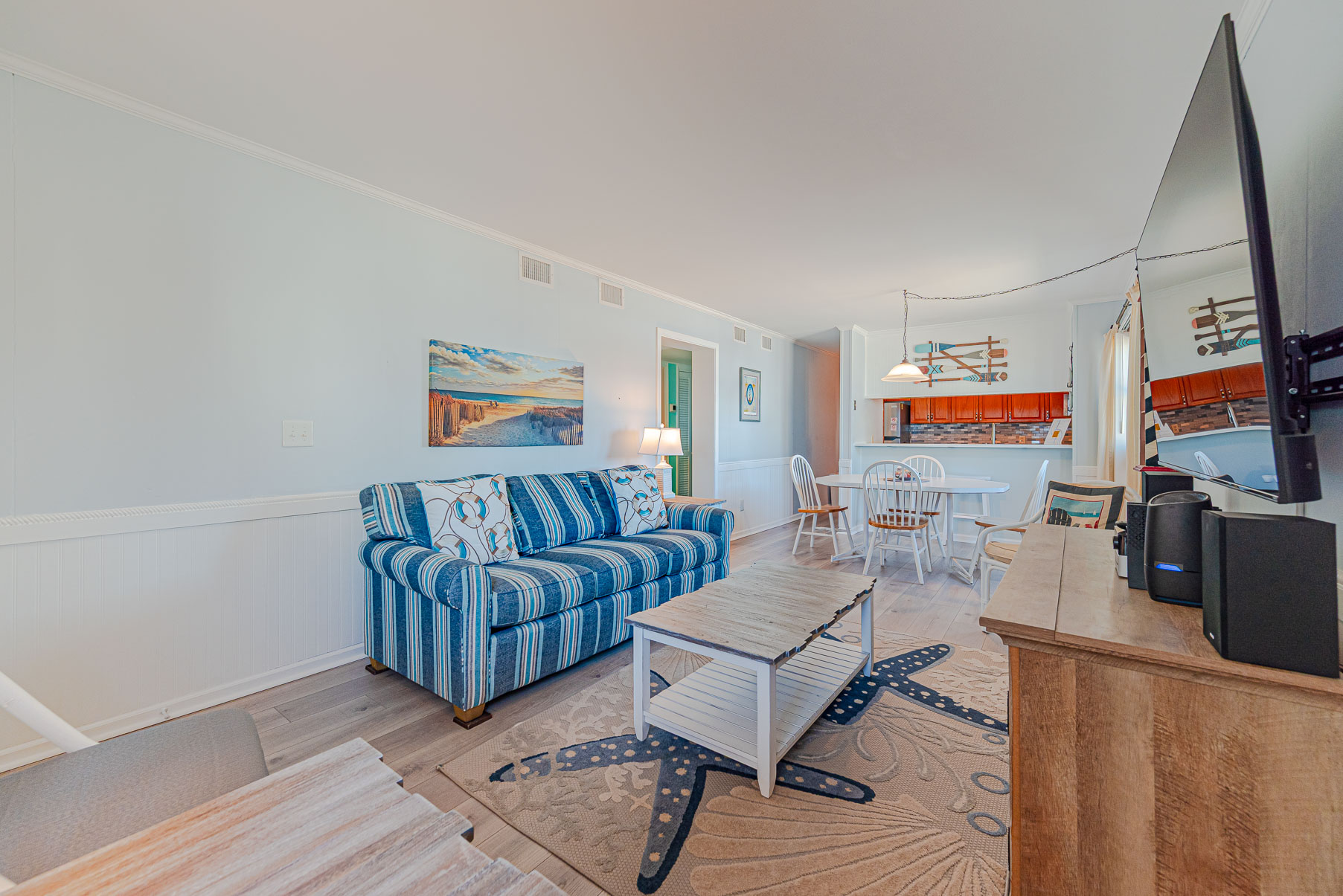 AV2-1E | Admirals View II Condo Unit 1E 5