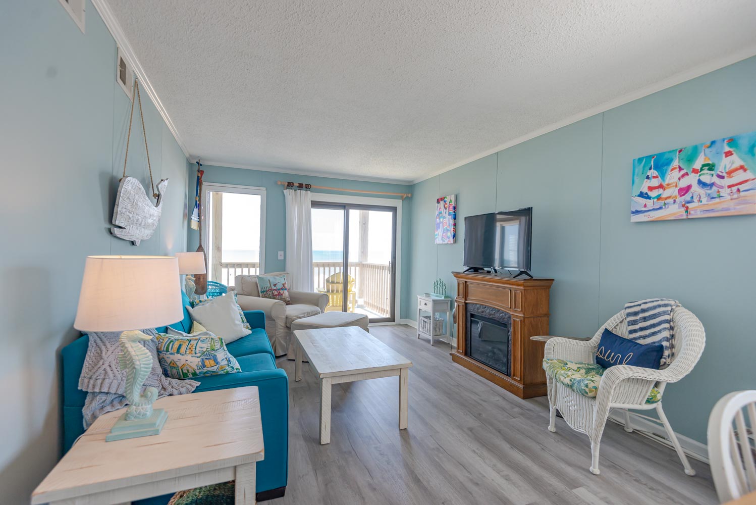 AV2-2D | Shamrock By The Sea 8