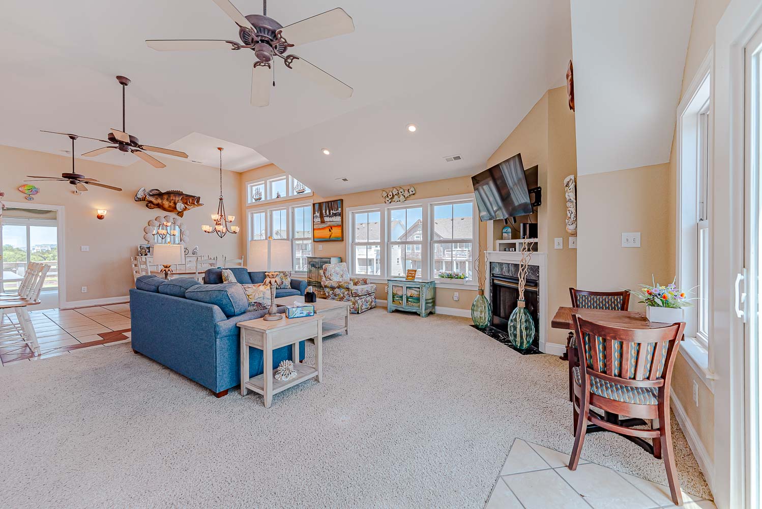 408 | Capt. Charlie's 5