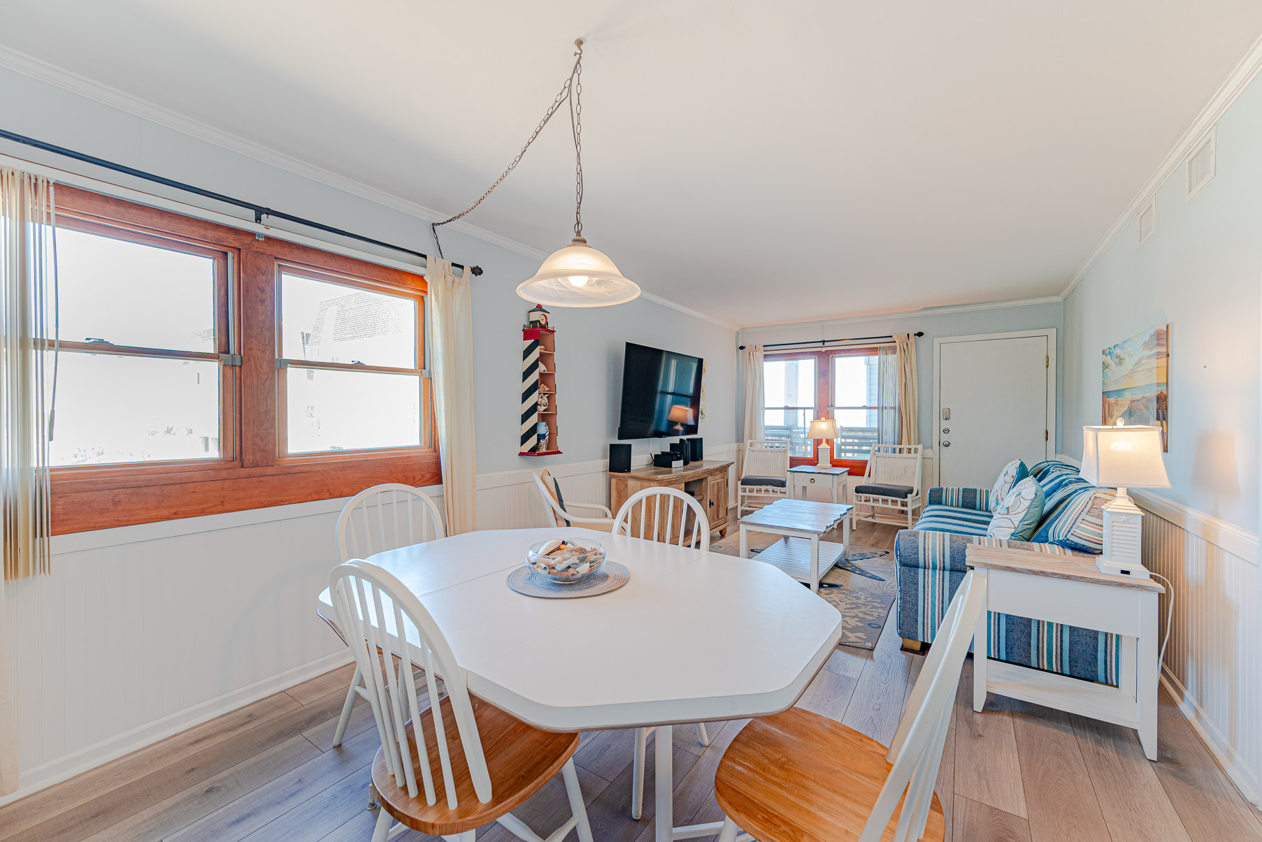 AV2-1E | Admirals View II Condo Unit 1E 7