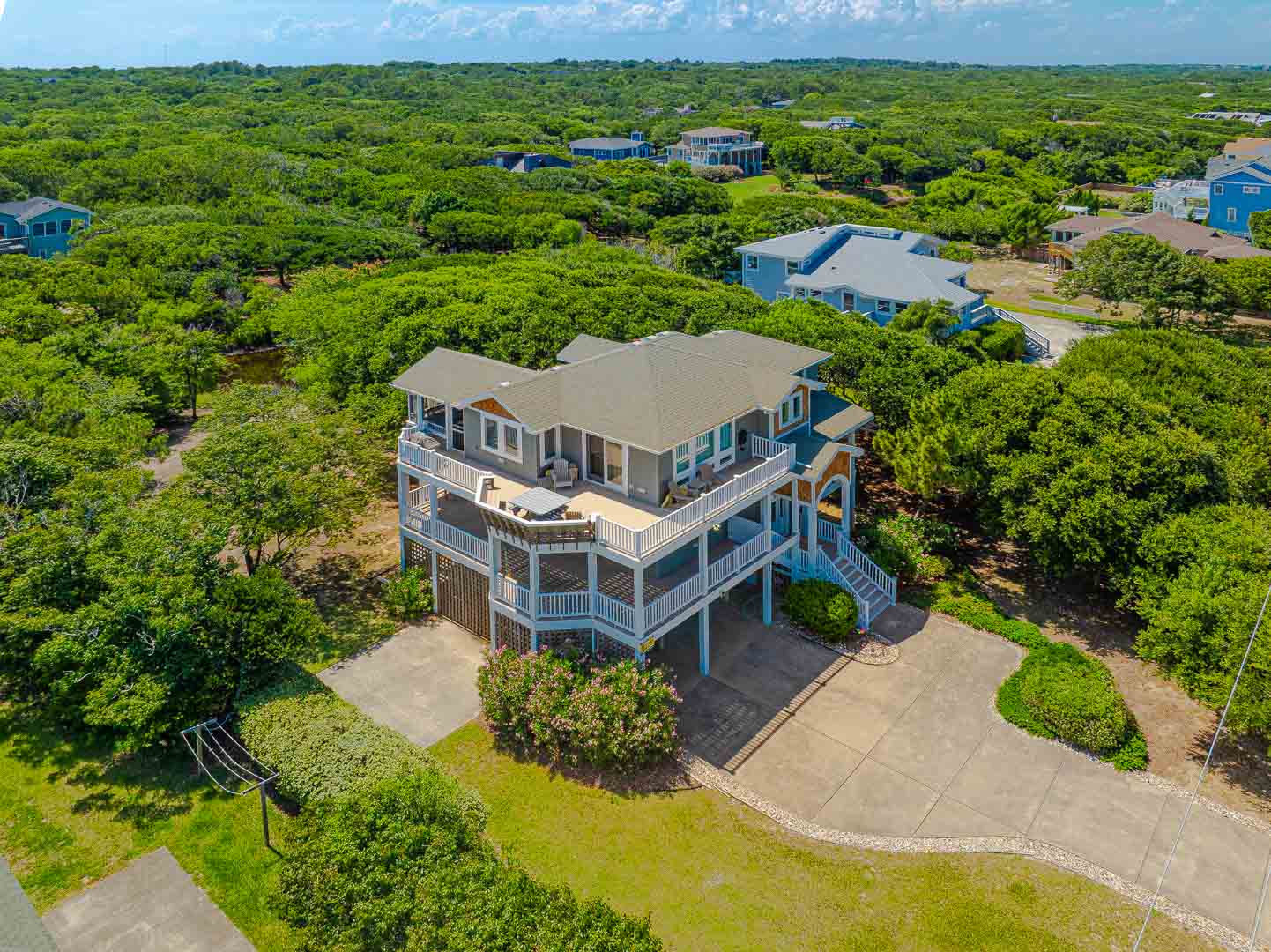 Aerial View of 702 | Corallina