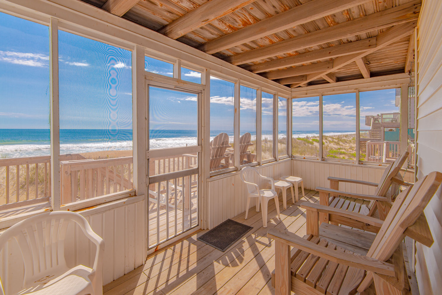 Main Level Screened Porch