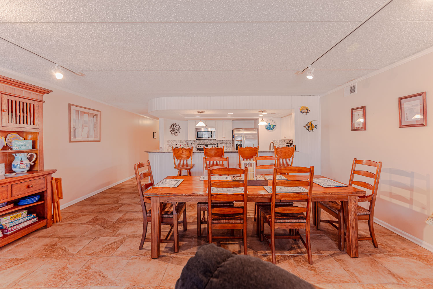 DS-102A | Vacation Station 7