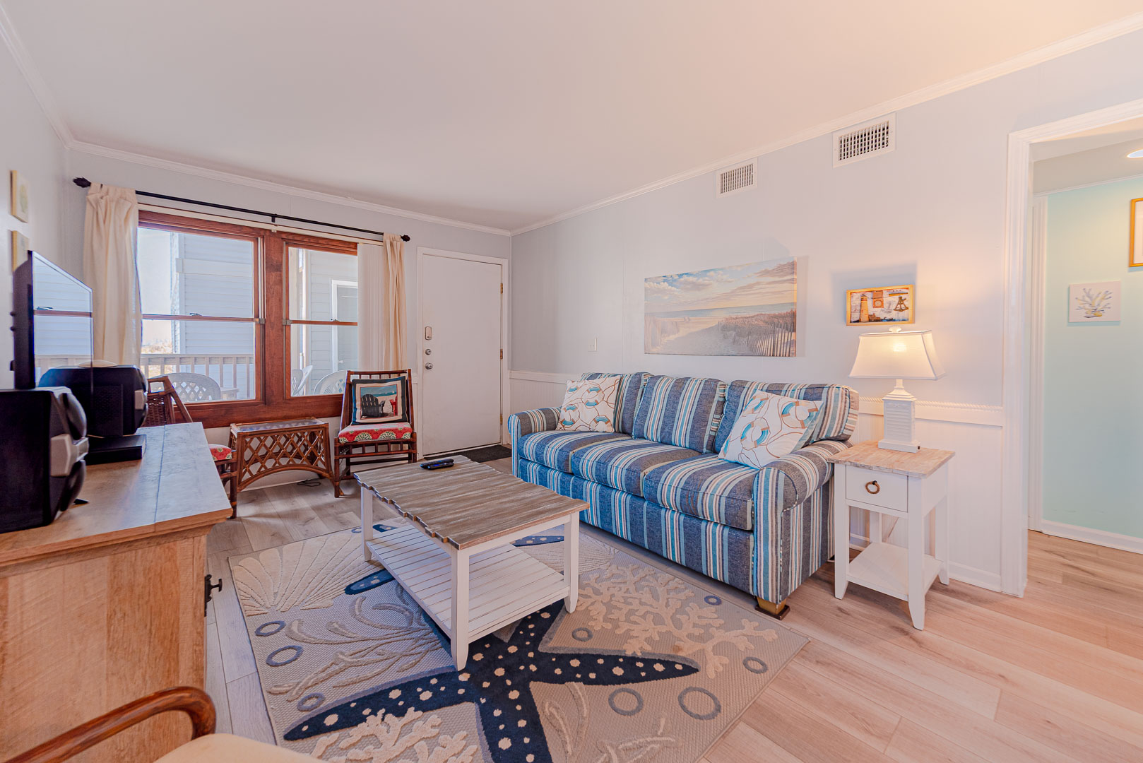 AV2-1E | Admirals View II Condo Unit 1E 5