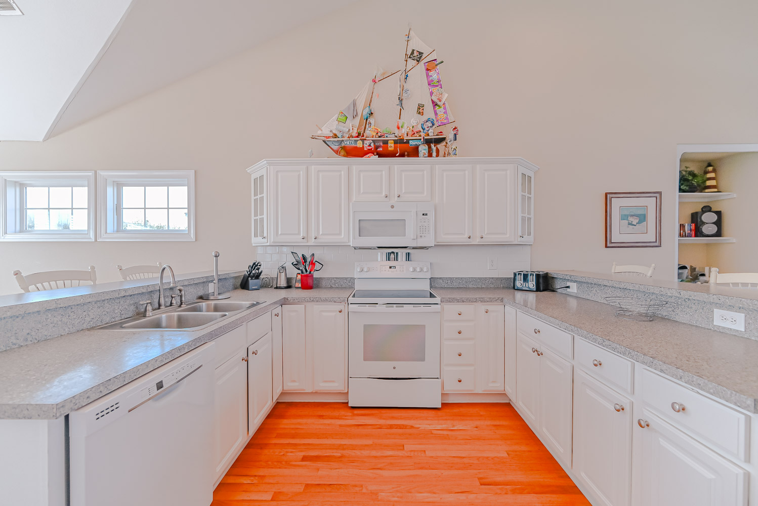 883 | Old Nags Head Place 9