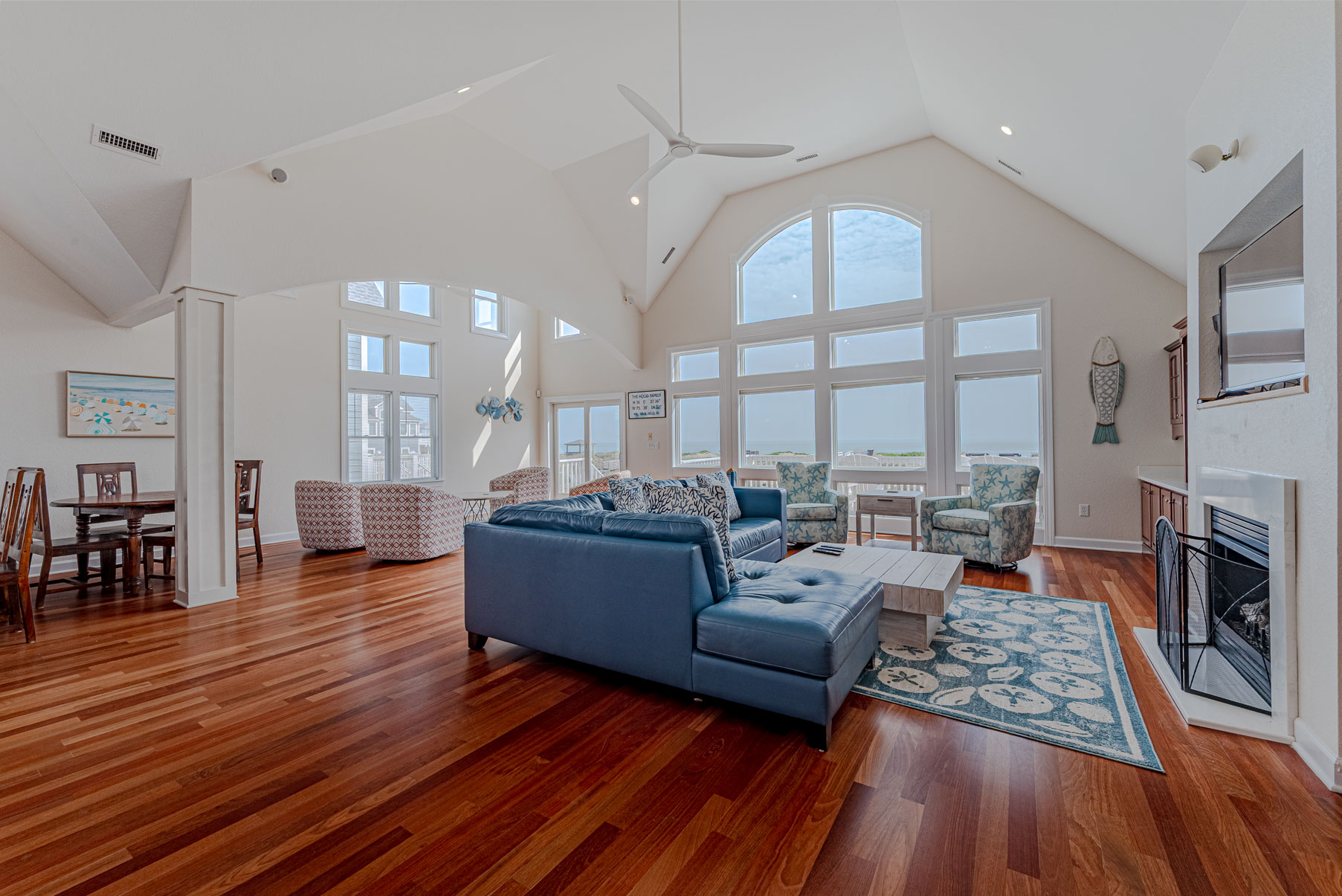 727 | Eyes on the Horizon 9